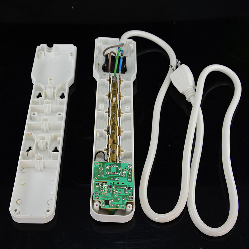 Smart 3 USB multiprise prise U - Smart Power Strip avis et prix